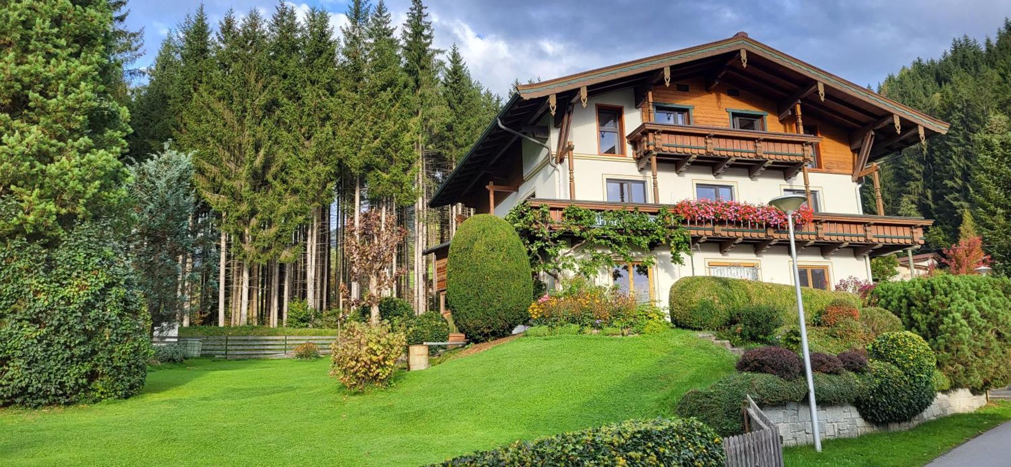 Appartamento Am Waldrand 252 Neukirchen am Großvenediger Esterno foto